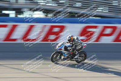 media/Nov-26-2022-Fastrack Riders (Sat) [[b001e85eef]]/Level 3/Session 1 Front Straight/